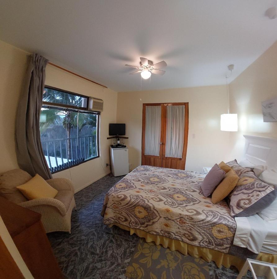 Vista Canyon Inn Santa Ana  Extérieur photo